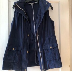 Market & Spruce Hooded Utility Vest